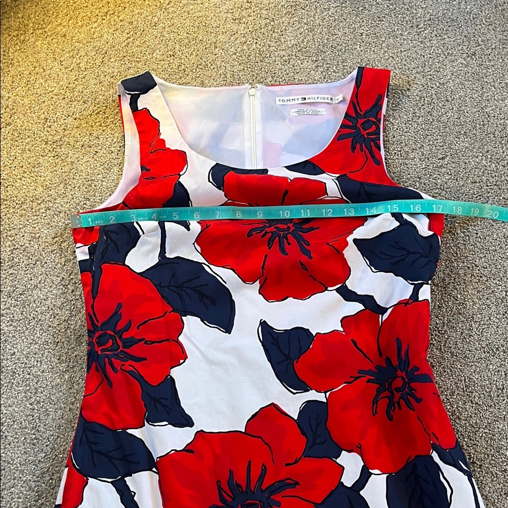Vintage Tommy Hilfiger Ultra Bold Red Blue Floral Cotton Shift sz4 Made in Oman - Picture 3 of 9